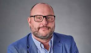 Ingram's Brett Armstrong joins blueAPACHE as sales GM