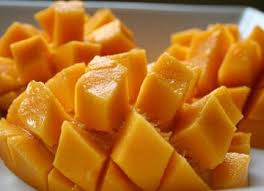 Mendapat gelaran 'harum manis' kerana baunya yang harum juga rasanya yang manis. Pokok Mangga Harum Manis Malaysia Online Plant Nursery