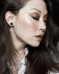 We need 900 Yes from lovely fans if you want to watch New Season 🎥🥳