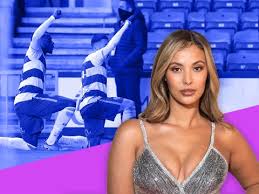 Find out 8 things you need to know about our 2020 mobo awards hosts maya jama and chunkz. Mobos 2020 Chunkz Praises Good Vibes Maya Jama As Hilarious Pair Smash Co Hosting Duties Aktuelle Boulevard Nachrichten Und Fotogalerien Zu Stars Sternchen