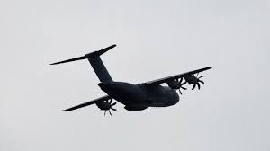 Very recently, airbus has unveiled its newest arrival, the airbus a400m atlas. So Sieht Der Airbus A400m Von Aussen Und Innen Aus Stern De