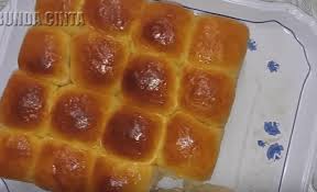 Lihat juga resep roti killer toast coklat super soft enak lainnya. Indonesian Cuisine Resepi Roti Sobek Lembut Daily Makan