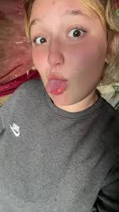 Ava Cummins's Instagram, Twitter & Facebook