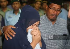 Mejar mohd zahir maut tembakan daripada rakan ketika latihan l al fatihah. Jenazah Mejar Mohd Zahir Selamat Dikebumi