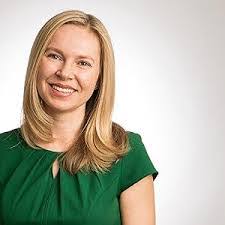 Kelly Cable's Instagram, Twitter & Facebook