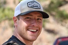 Brodie Larson's Instagram, Twitter & Facebook