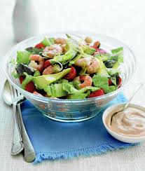 Salade De Crevettes A L Avocat En 2020 Recettes De Cuisine Salade De Crevettes Recette De Salade Composee