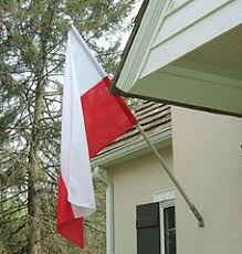 Istnieje wiele dzień flagi został ustanowiony przez sejm w 2004 roku. Dzien Flagi Rzeczypospolitej Polskiej Wikipedia Wolna Encyklopedia