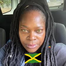 MOMS 82cnd BIRTHDAY PARTY WAS SUCCESSFUL… thank you to all that came out !!!