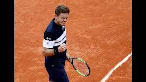 Nicolas mahut and john isner longest match history source: Nach Niederlage Bei Den French Open Millionenfach Geklickt Tennisspieler Weint Und Wird Von Sohn Getrostet Netzteile Westfalische Nachrichten