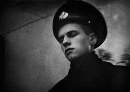 Aaron Hillyer: Irony, Style, Happiness