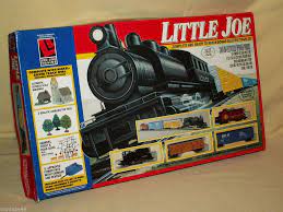 Life Like Train Little Joe N Scale Electric 7549 Locomotive Cattle Box Car Trees Lifelikeproducts N Scale Train N Scale Trains