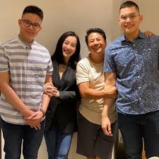 Aquino and the late former philippine senator benigno s. Fashion Pulis Insta Scoop Kris Aquino Thanks Willie Revillame For Lending Beach House For Community Quarantine