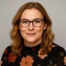 A week ago I left USAA. It was a difficult decision especially given the  number of wonderful people I had the pleasure of meeting and working with,  they know who they are!