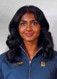 Rockets Roll to 5-1 Win Over Dayton