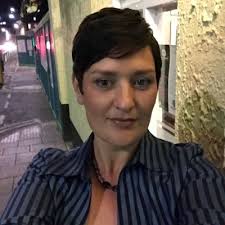 Iona Sweeney (@sweeney_iona)