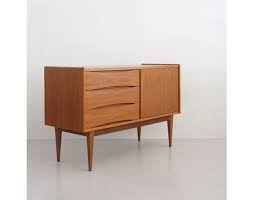 正規情報 sac works エスエーシーワークス のside board rf 032 サイドボード rf 032 です 価格 サイズ 評判は国内最大級の家具 インテリアポータル tabroom タブルーム でチェックください インテリア 家具 サイドボード リビング コーデ