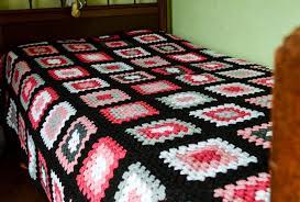 couvre lit pour lit une personne en laine au crochet linge de lit enfants par crochet et modeles crochet napperon couvre lit en crochet tricot et crochet