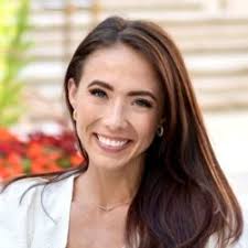 Georgetown graduates receive certificate in gender, peace and security