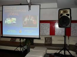 Resultado de imagen para video beam Y ALUMNOS