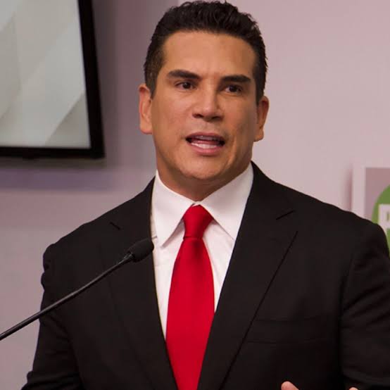 Alejandro Moreno Cárdenas » Líderes Mexicanos