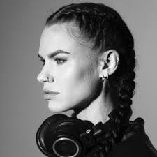 Jessica Woolverton (@jess_woolverton)