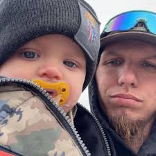 Hey y'all Looking for a job Construction/dirt work/HVAC maby Looking for  something new Done mechanics/welding for the last 7 years Ran a skid steer  up north for a year Tons of experience