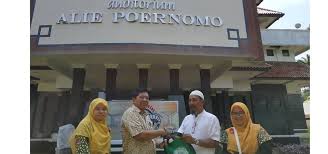 Entdecke rezepte, einrichtungsideen, stilinterpretationen und andere ideen zum ausprobieren. Fpk Delegation Visit The Location Of Fpk In Central Java Fakultas Perikanan Dan Kelautan Faculty Of Fisheries And Marine Unair