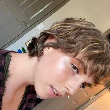 Declan Sharp (@DecSharp)