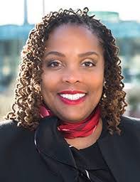 Candice Nash's Instagram, Twitter & Facebook