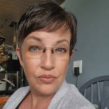 I have a tree that I need cut down . Who do yall recommend