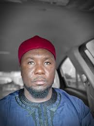 Salisu Yahaya Hotoro added a new photo.