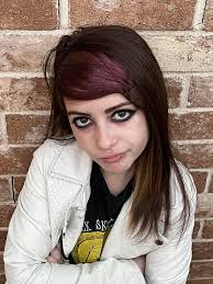 Trying to find this colorful top that Joy Reid wore earlier this month