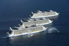 World S 3 Largest Cruise Ships Meet For The First Time Royal Caribbean Ships Biggest Cruise Ship Cruise Ship