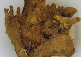 Setelah itu, bebek digoreng kering, kemudian disajikan bersama sambal terasi yang bikin makin lezat. Resep Ayam Bumbu Bebek Oleh Utami Cookpad