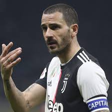 The match had finished all square after 90 minutes, with bonucci levelling luke. Bonucci Korb Fur Manchester City