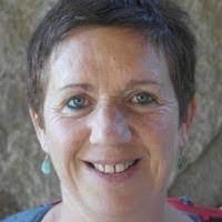 Anne Dekeyser's Instagram, Twitter & Facebook