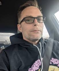 Daniel Soucy's Instagram, Twitter & Facebook