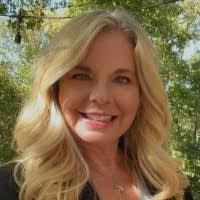 Lisa Sitzman's Instagram, Twitter & Facebook