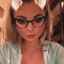 Freida Watts's Instagram, Twitter & Facebook