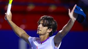 His last victories are the forli 2020 tournament and the australian open junior men's 2019. Lorenzo Musetti Italian Teenager Stuns Grigor Dimitrov To Reach First Atp 500 Semi Final In Mexico Eurosport