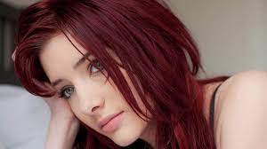 Round bug dark reddish brown color. 30 Dark Red Hair Color Ideas Sultry Showstopping Styles