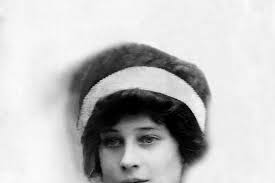 PHOTO. Le violon du Titanic refait surface, 101 ans après le naufrage