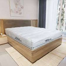 لباد الغيمة 200 180 الفندقي 8 سم Bed Furniture Home Decor