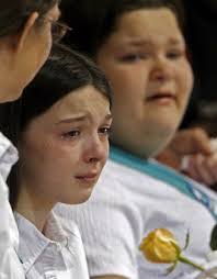 Lori Headrick's Instagram, Twitter & Facebook