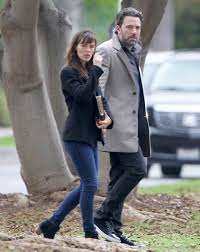 Jennifer garner and ben affleck—one of hollywood's most famous former couples—made headlines again after ben opened up to the new york times about how he thinks their divorce is the biggest regret of his life. Ben Affleck Y Jennifer Garner De Vacaciones Con Sus Hijos Farandulista