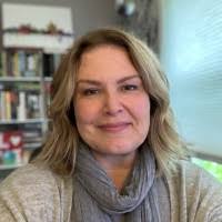 600+ "Danielle M." profiles