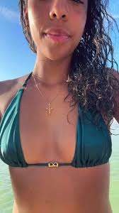 Sienna Loves to Post