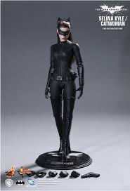 Batman prepares catwoman for battle by giving her his batpod. Batman Dark Knight Rises Catwoman 1 6 Scale Icon Statue Free Shipping Collectibles Comics