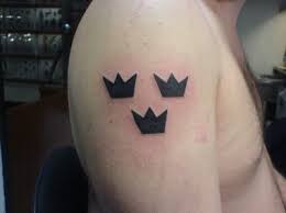 Share your knowledge with the community. Tre Kronor Tattoo